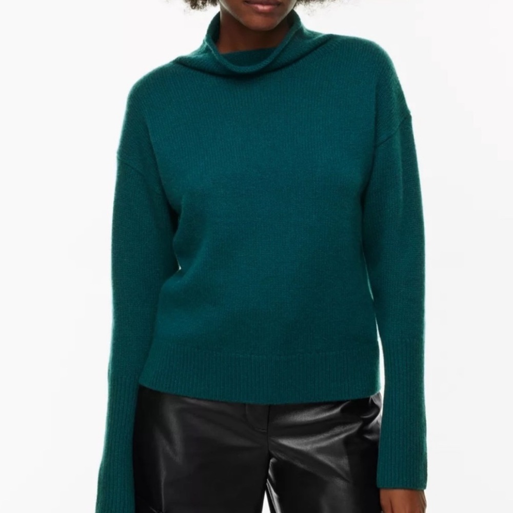 Aritzia Wilfred 100% Cashmere Luxe Cashmere Cyprie Sweater Size XS Mockneck